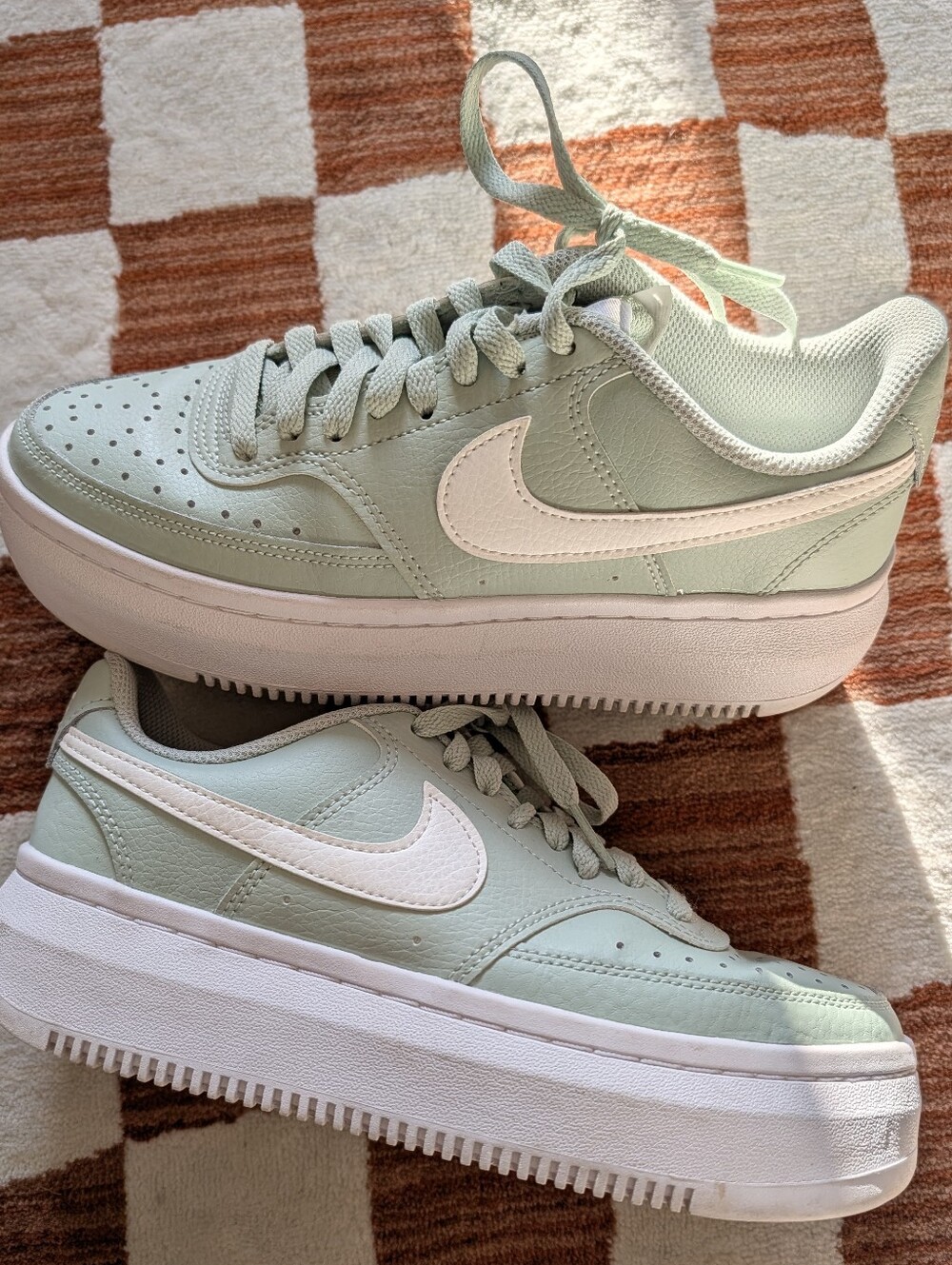 Nike Court Vision Alta Platform Sneakers – Women’s Size 8 – Seafoam Mint Green